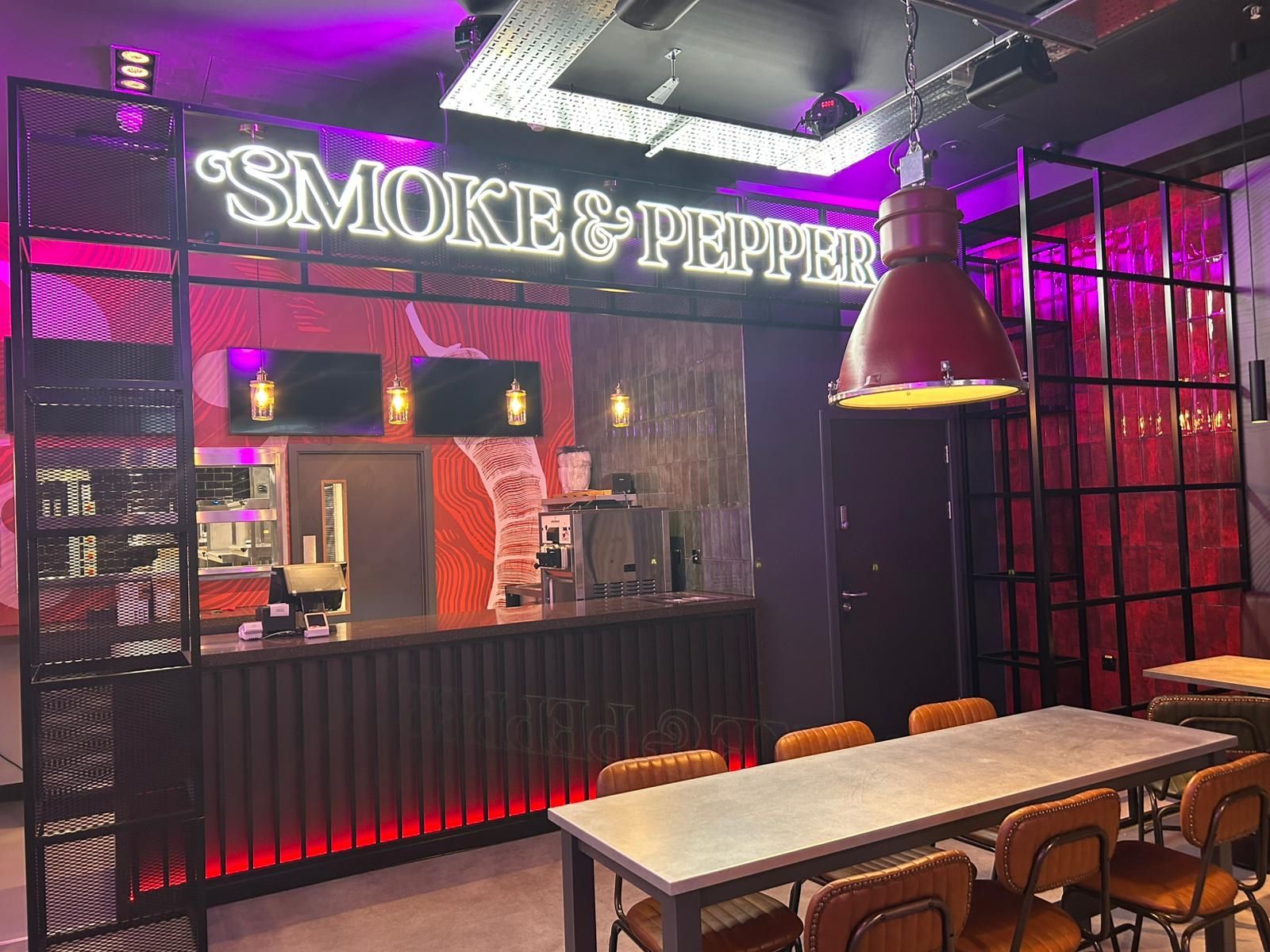 Smoke and Pepper interior 2